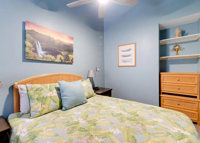 Ocean-View Condo < Half Mile To Kalapaki Beach!